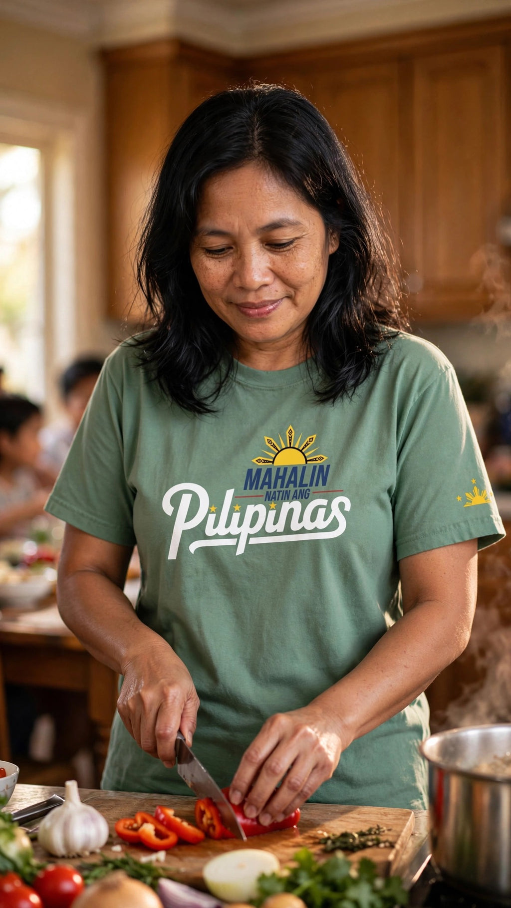 MAHALIN NATIN ANG PILIPINAS auf hellgrünem T-Shirt