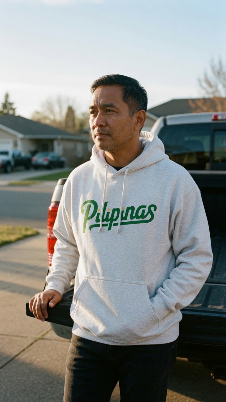 PILINAS MIT DREI STERNEN + SONNE & DREI STERNEN auf unisex grauem Kapuzenpullover