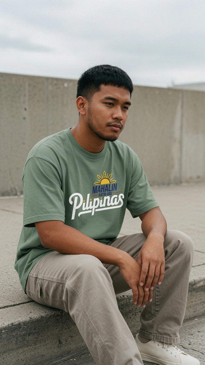 MAHALIN NATIN ANG PILIPINAS auf hellgrünem T-Shirt